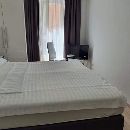Aldi 2 Apartment Пула Екстериор снимка